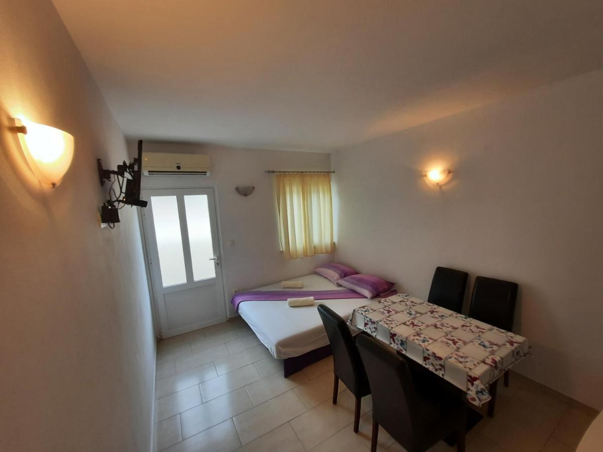 ספלונרה Apartments Pitarevic מראה חיצוני תמונה